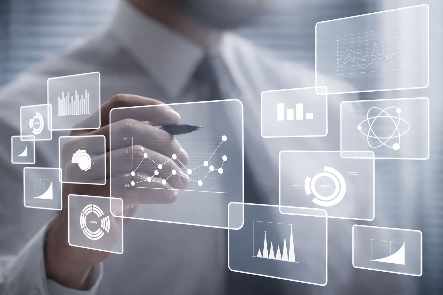 Interacción con datos holográficos y analítica digital
